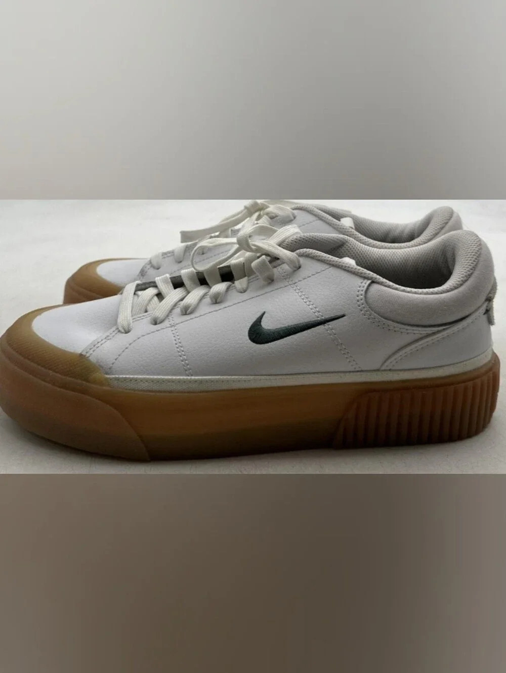 Nike stylish sneakers